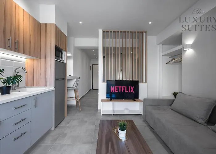 Horizon Apartments, The Luxury Suites
