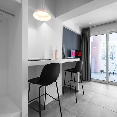 Horizon Apartments, The Luxury Suites Thessaloniki Exterior photo