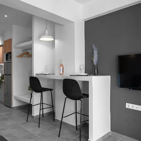 Horizon Apartments, The Luxury Suites Thessaloniki Exterior photo