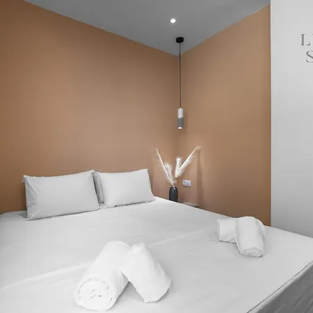Horizon Apartments, The Luxury Suites Thessaloniki Exterior photo